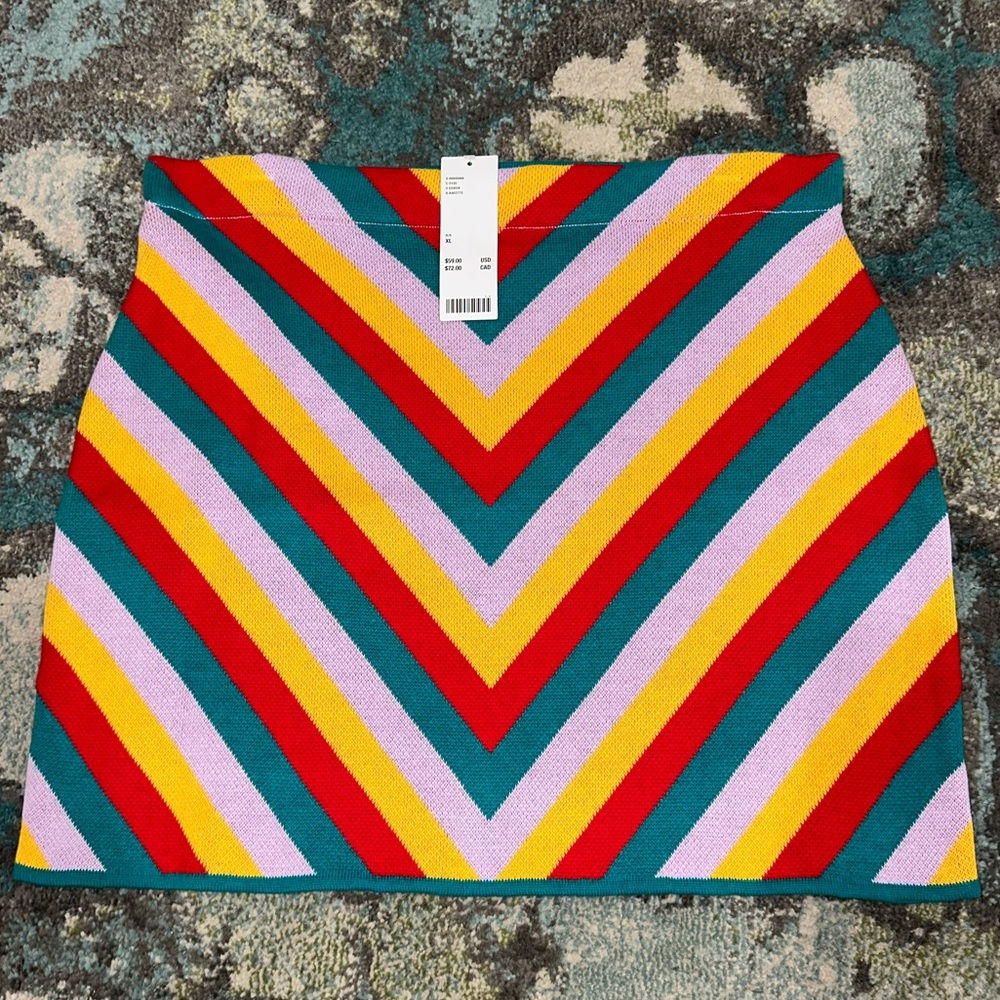 NWT UO Chevron Skirt